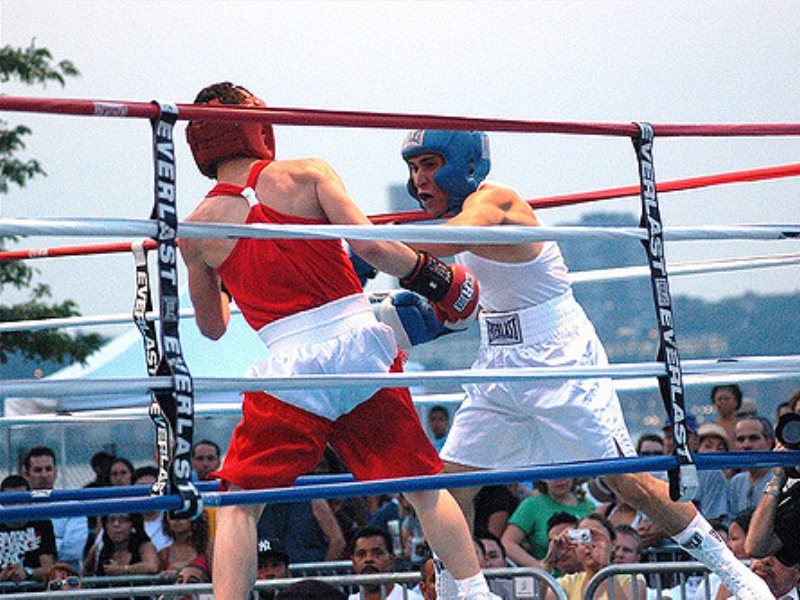 Doing boxing. Western Boxing.