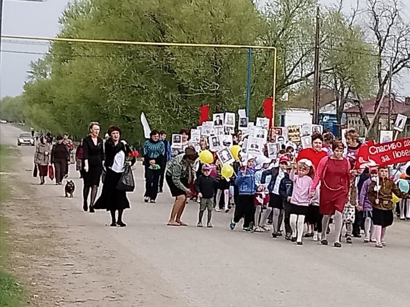 Погода в петровской на 10 дней. Село Озёрки Саратовская область Петровский район. Озерки Петровский район школа. Школа села Озерки Петровского района. МОУ СОШ села Озерки Петровский район Саратовская область.