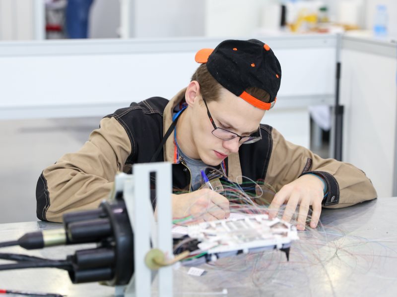 Молодые профессионалы. WORLDSKILLS национальный Чемпионат 2022. Финал 10 национального чемпионата «молодые профессионалы» WORLDSKILLS Russia. Национального чемпионата «молодые профессионалы» эмблема. Молодые профессионалы 2022 логотип.