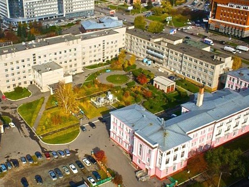 Фото больница 1 барнаул. Краевая больница Барнаул. ККБСМП Барнаул. 1 Городская больница Барнаул. Старая краевая больница Барнаул.