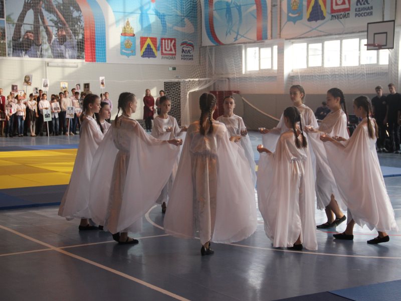 Погода в лимане астраханской. Лиман Астраханская область спорткомплекс. Школа новый Лиман. Бассейн в Лимане Астраханской области. Олимп Астрахань.