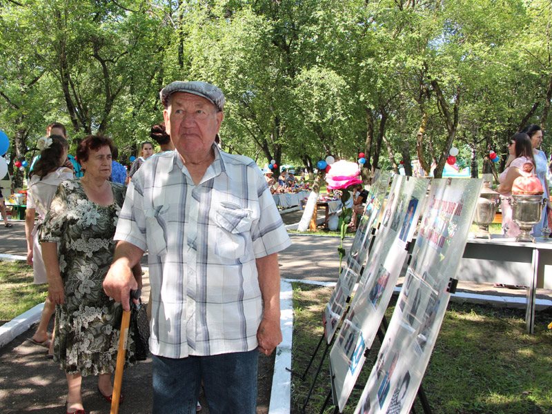 Поярково амурская область. Поярково Амурская область Михайловский район. Село Поярково Амурской области Михайловского района. День села Поярково. Парк Михайловского района с.Поярково.