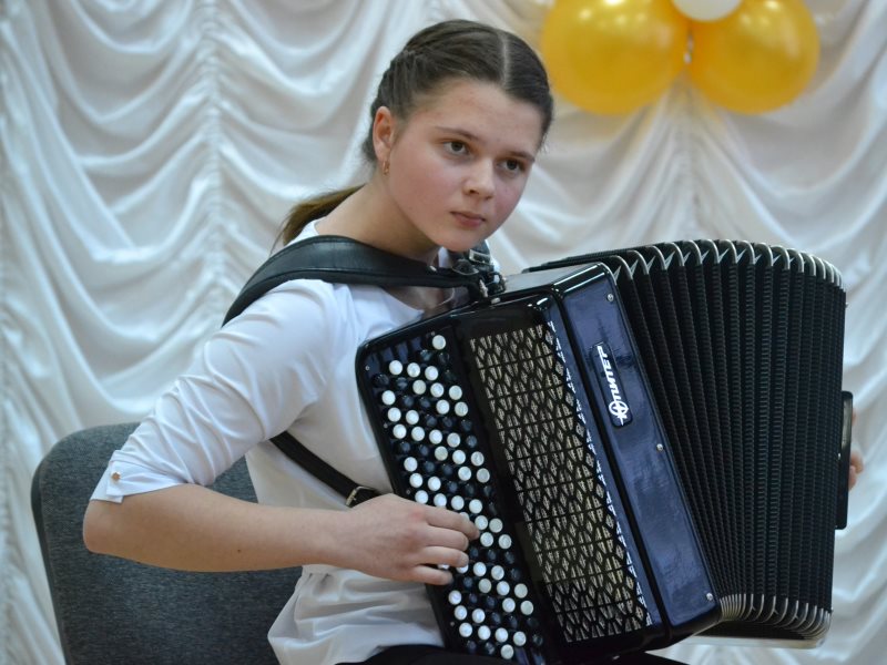 Новые имена фото. Гудилова Полина. Гудилова Юлия Юрьевна. Гудилова Анна Курская обл. Новые имена 2017.