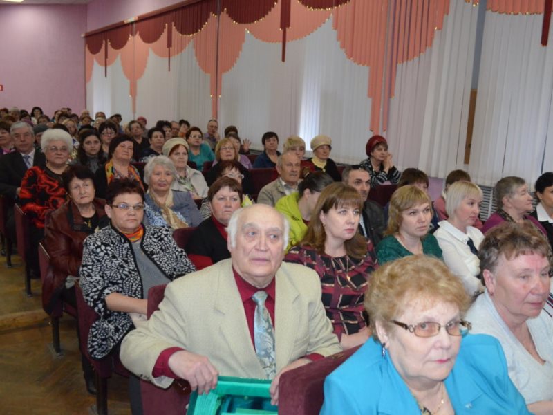 Петровск сар. Новозахаркино Саратовская область Петровский район. РСУ В Петровске Саратовской области. Баскетбол в Петровске Саратовской области. Сотрудники пенсионного фонда Петровска Саратовской области.