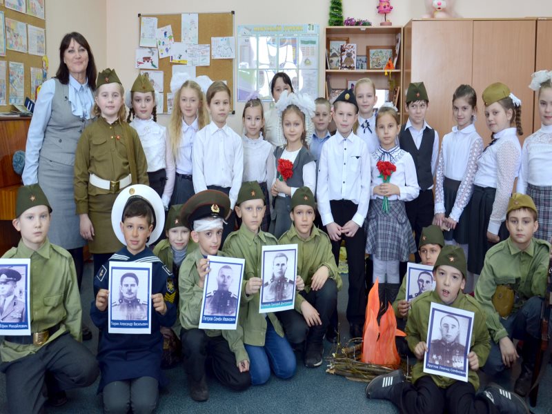 Сайт школа нижняя. Сокольская средняя школа Нижегородская область. Сокольское школа. Школа в Сокольском. Сокольская средняя школа Владимирская область.