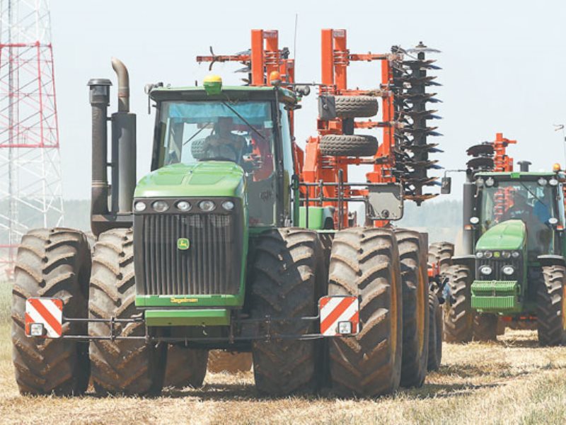 Какие трактора используются в сельском хозяйстве Алтайского края. Трактора сельхозтехника алтайском крае