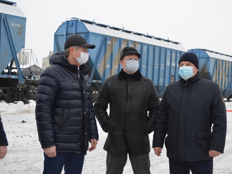 Гисметео петровск саратовская область. Четвертая власть Петровск Саратовской области. Приезд министра сельского хозяйства в Саратов 15.08.22. Военное страхование Петровск Саратовской области.