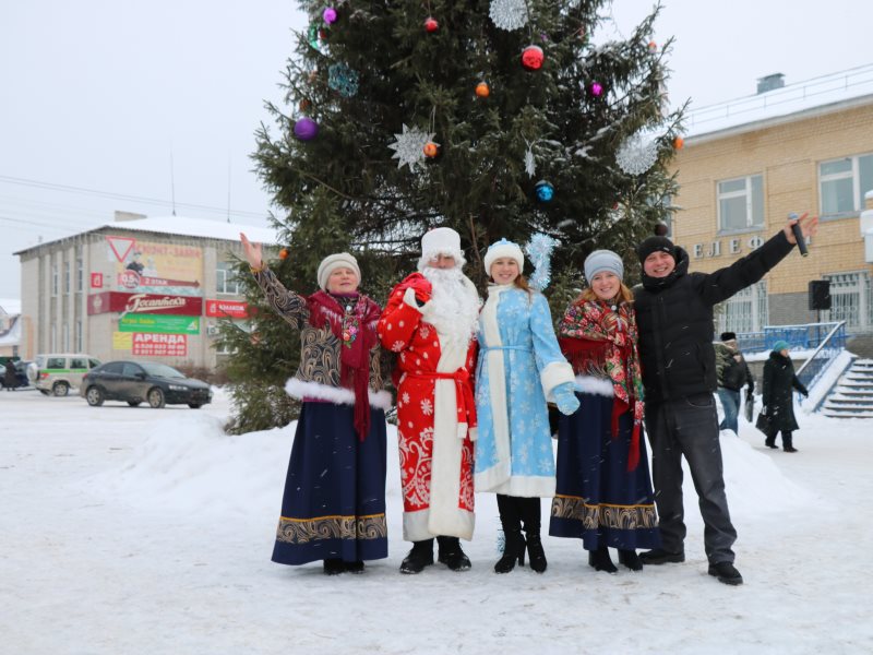 Ковернино нижегородская область погода на 14 дней. Ковернино Нижегородская область. Дом культуры Ковернино. «Ковернинское подворье». Ярмарка Ковернинское подворье.