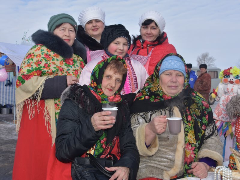 Завьяловская газета светлый путь. Молодежь Завьяловского района. Ледок Завьяловский район 2024. Национальный костюм Завьяловского района. Газета светлый путь Завьяловского района Алтайского края.