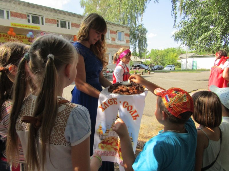 День пирога в духовницком