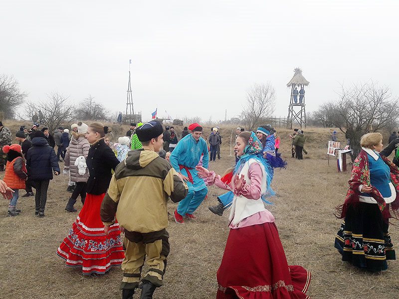 Сырно стол в старину казачий