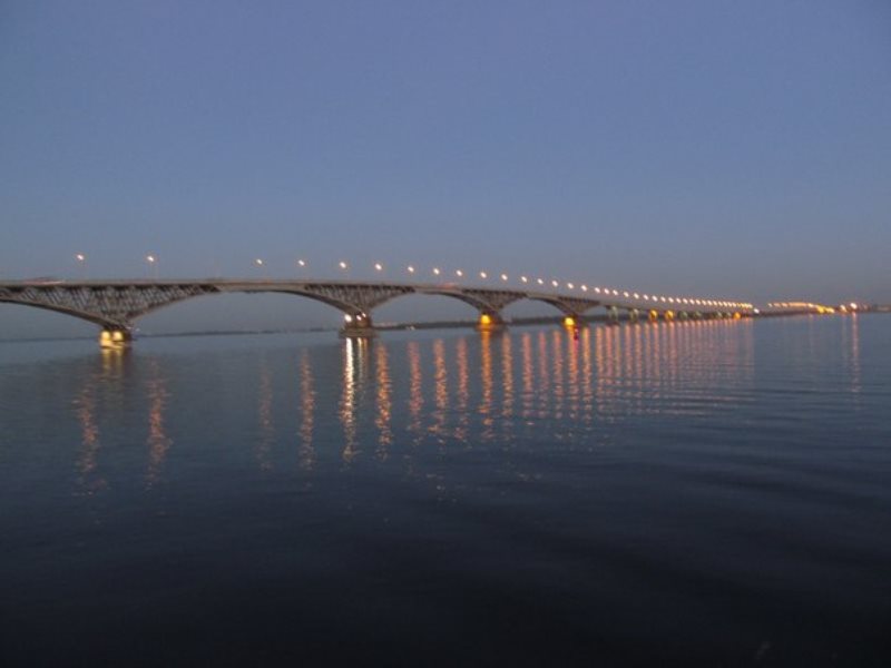 Км моста. Саратовский мост (новый). Саратовский мост через реку Катунь. Саратовский мост вид сбоку. Новый мост Саратов Энгельс.